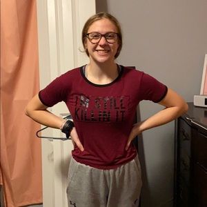 Tee shirt that says “I’m still killin it”